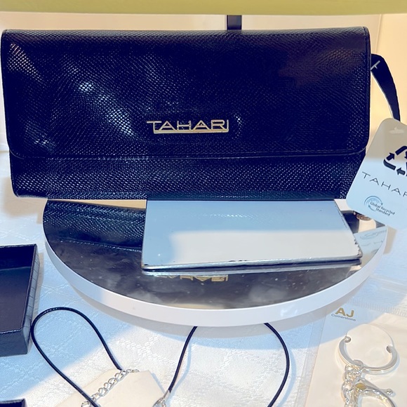 NWT Tahari Handbag & Wristlet Wallet . Spiked Boots Ring,Bagcharm,neckla… - Picture 4 of 15